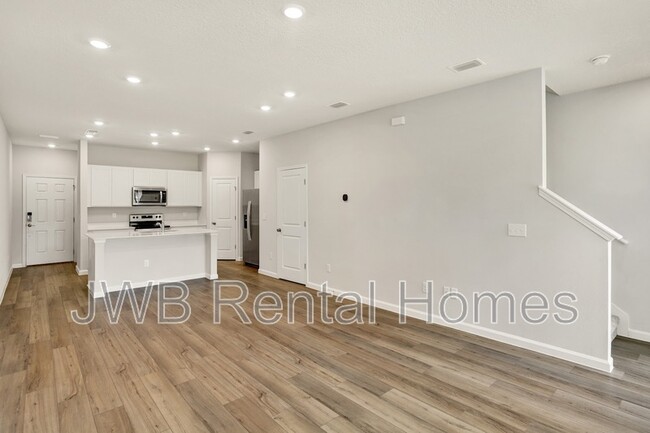 Foto del edificio - 10641 Waterfield Rd