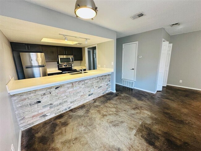 Foto del edificio - 3422 Willowrun Dr