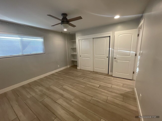 Building Photo - IMMEDIATE MOVE IN!