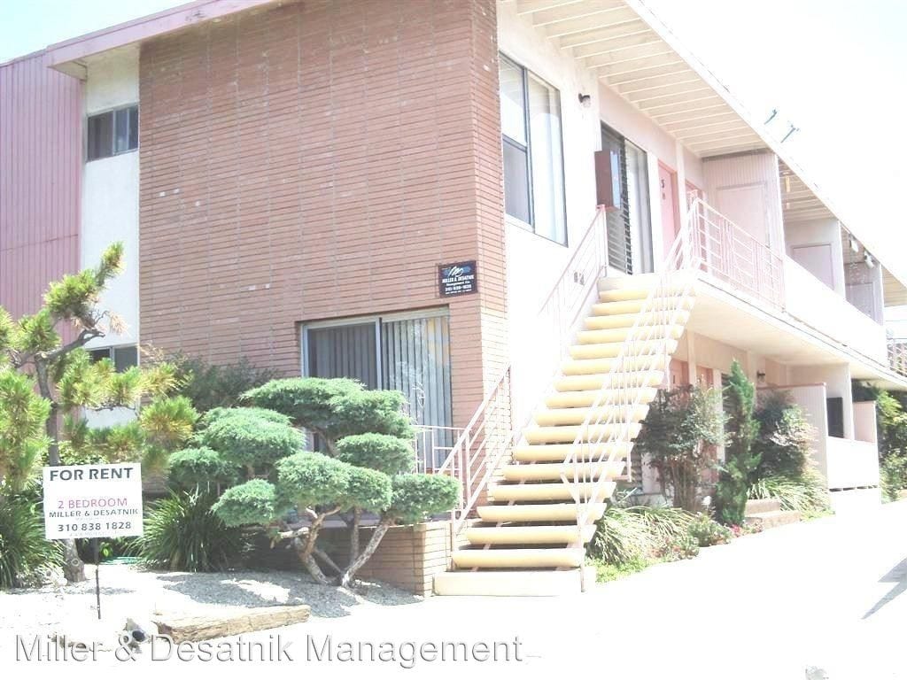 Primary Photo - 1422 Barry Ave
