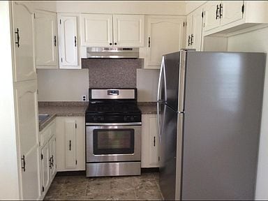 Building Photo - 28 Madison Ave