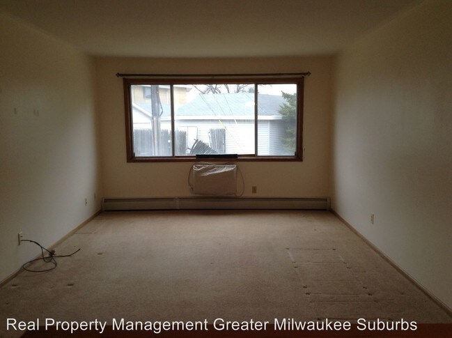 Foto del edificio - 5240 W Midland Dr