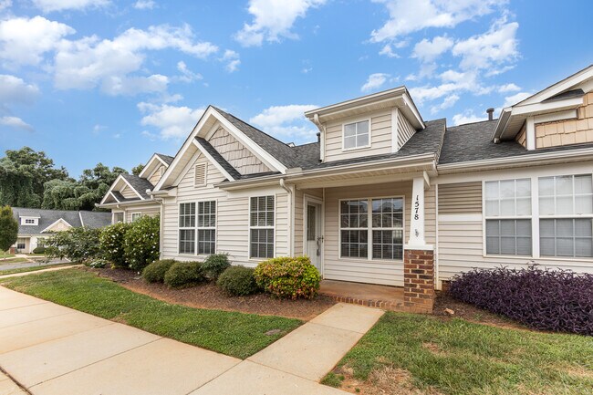 Building Photo - 1578 Tiana Way