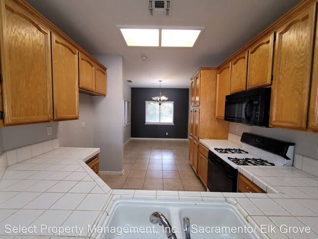 Foto del edificio - 3 br, 2 bath House - 8101  Wymark Drive