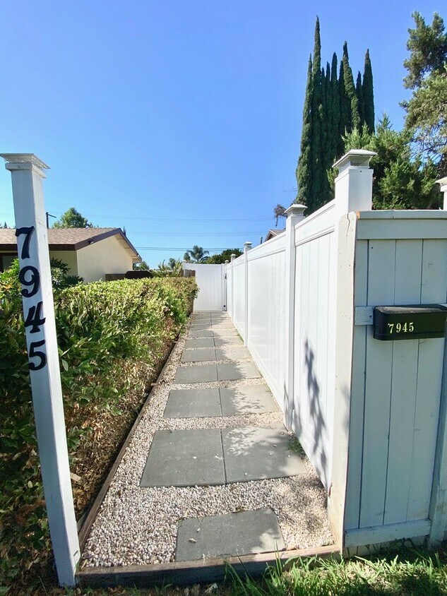 Foto principal - Secluded ADU with Private Entrance in West...