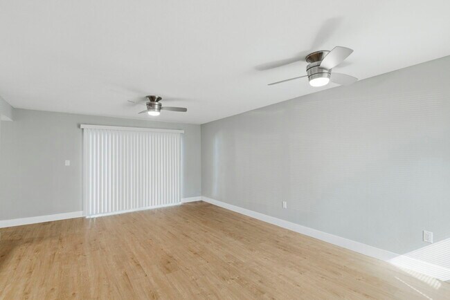 Foto del edificio - 3595 41st Ln S