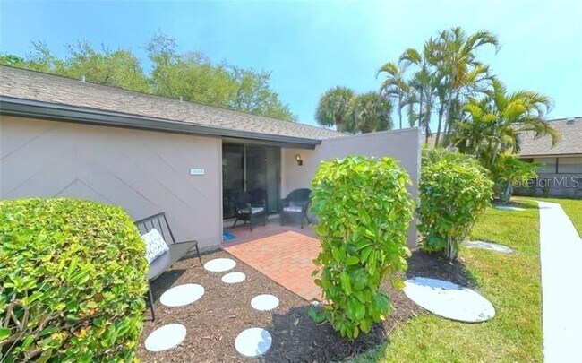 Building Photo - 3543 Longmeadow