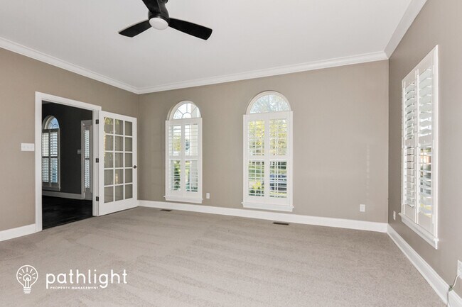 Foto del edificio - 653 Clifden Drive, Weldon Spring, MO, 63304