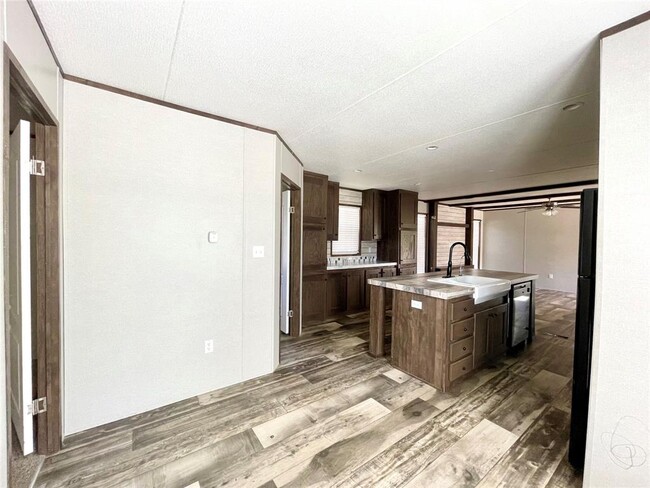 Building Photo - 7245 Fairbanks North Houston Rd