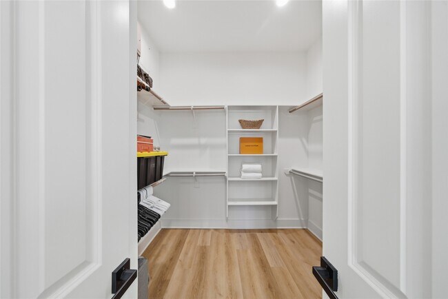 Foto del edificio - 1307 E 27th St