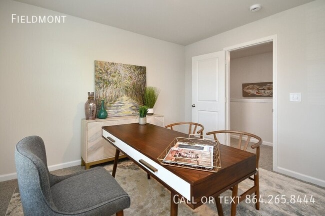 Building Photo - 27 English Ct