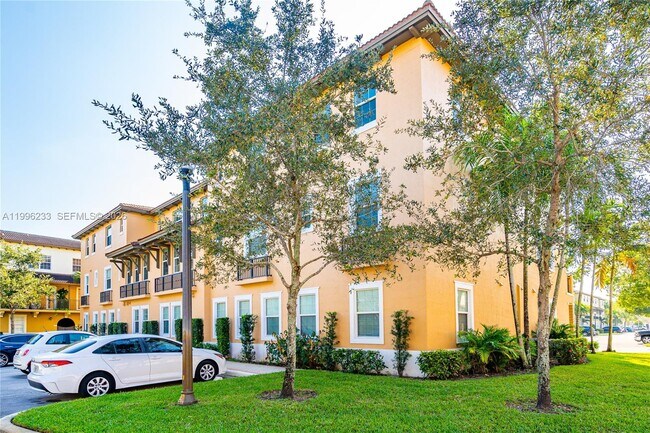 Foto del edificio - 14749 SW 9th St