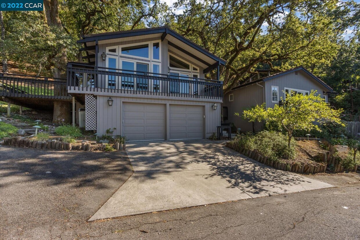 Primary Photo - 3621 Cerrito Ct