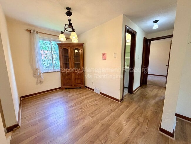 Foto del edificio - 1076 Thornwood Dr