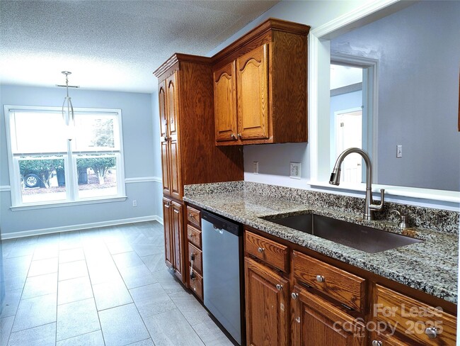 Building Photo - 1901 Timber Ln Dr