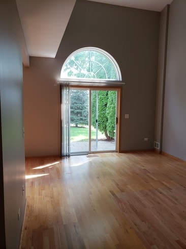 Foto del edificio - 4138 Oak Tree Ln