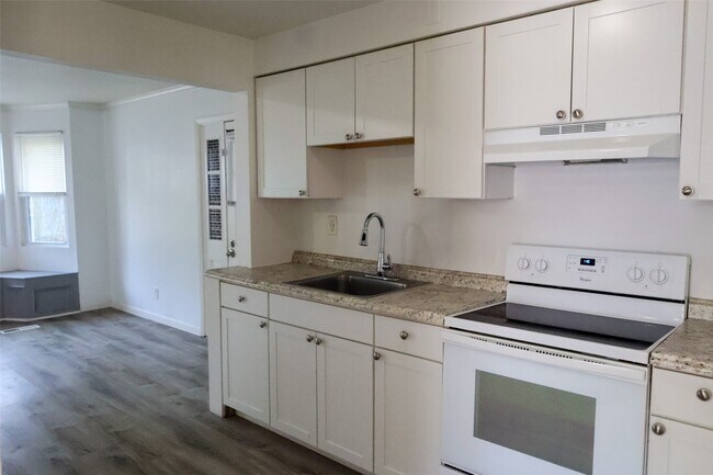 Building Photo - 10522 Byfield Dr