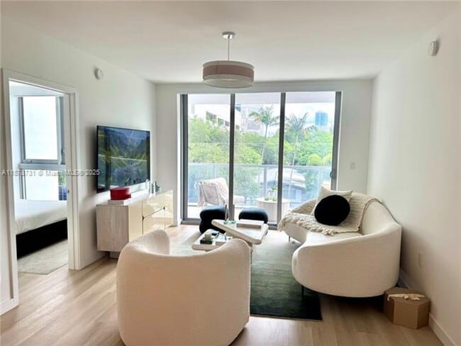 Photo - 13800 Highland Dr Apartment
