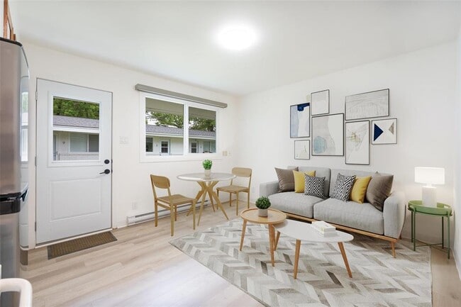 Building Photo - 298 Brydon St