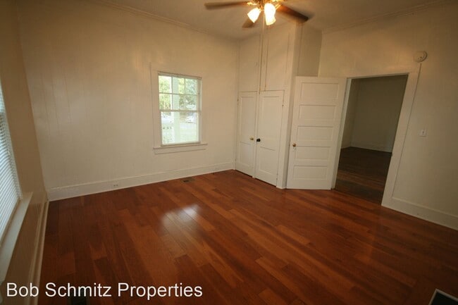 Building Photo - 3 br, 2 bath House - 1218 Clarendon St.
