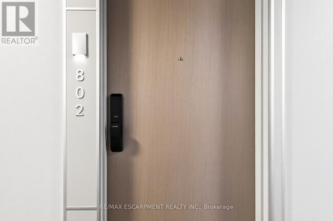 Building Photo - 3210 Dakota Cmn