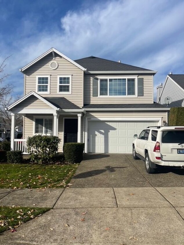 Primary Photo - Beautiful 3 bed 2.5 home in Oak Hills! Was...