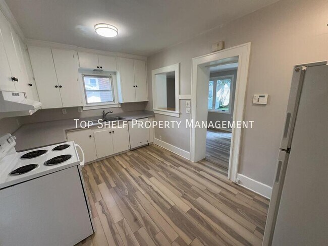 Foto del edificio - 1065 42nd St