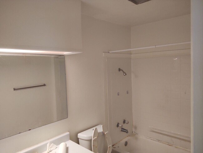 Foto del edificio - 705-707-707 Allen St