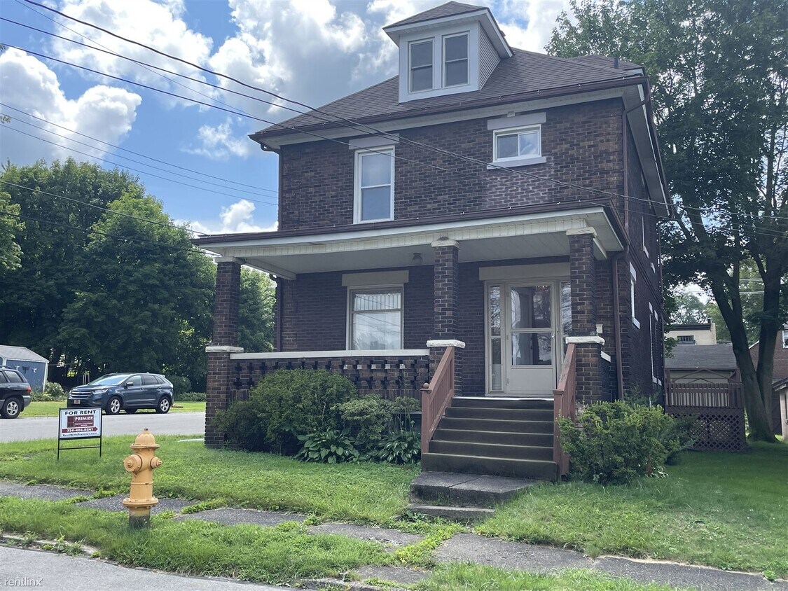Primary Photo - 3 br, 1 bath House - 1027 Webster Street