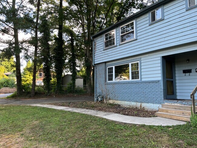 Building Photo - 167 Mount Clare Ave