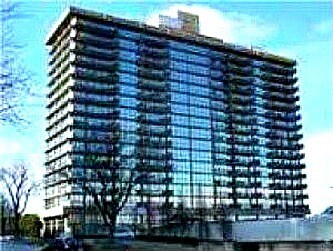 Foto del edificio - 600 Admiral Blvd