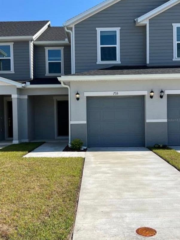 Building Photo - 733 Stoney Pointe Cir