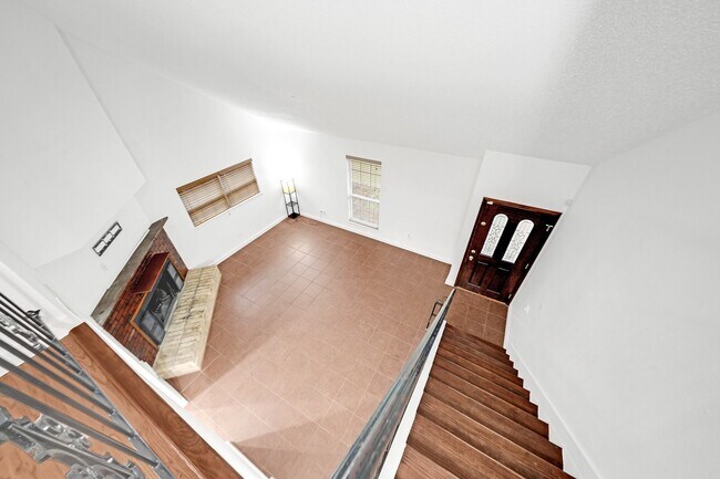 Foto del edificio - 635 Walston Ln