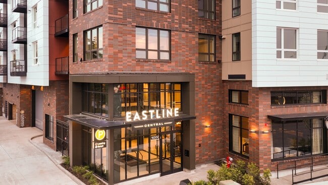 Building Photo - Eastline Central