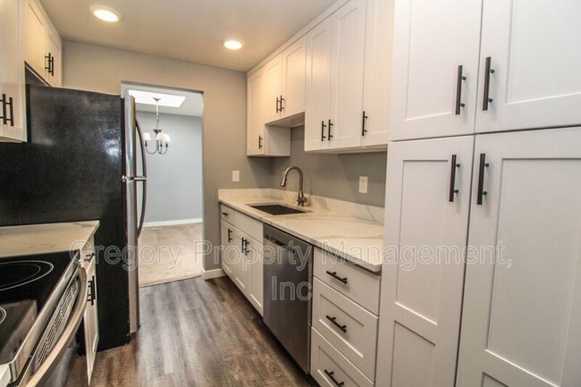 Foto del edificio - 9907 NE 124th St