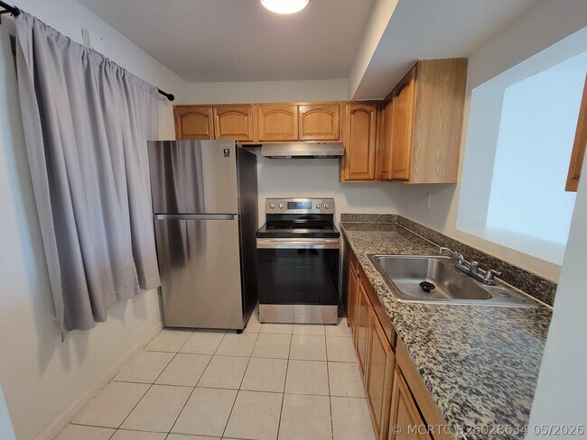Foto del edificio - 3700 NW 21st St