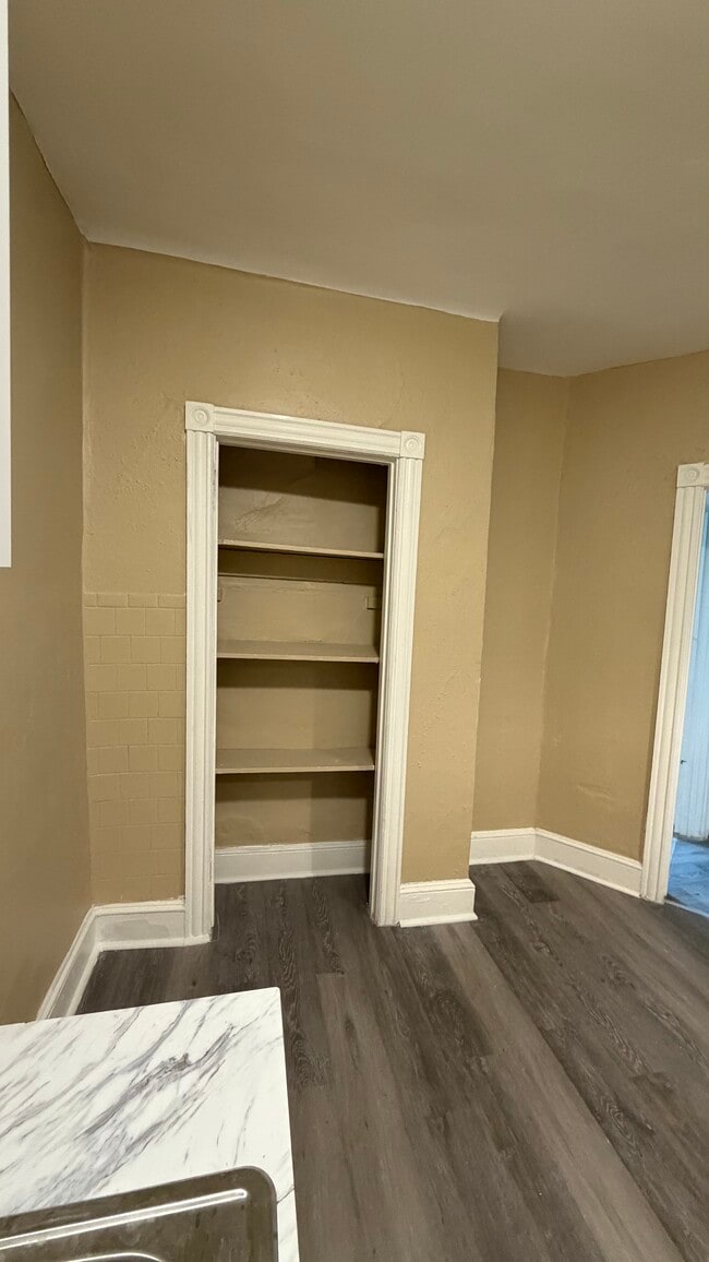 Kitchen storage - 524 Macdade Blvd