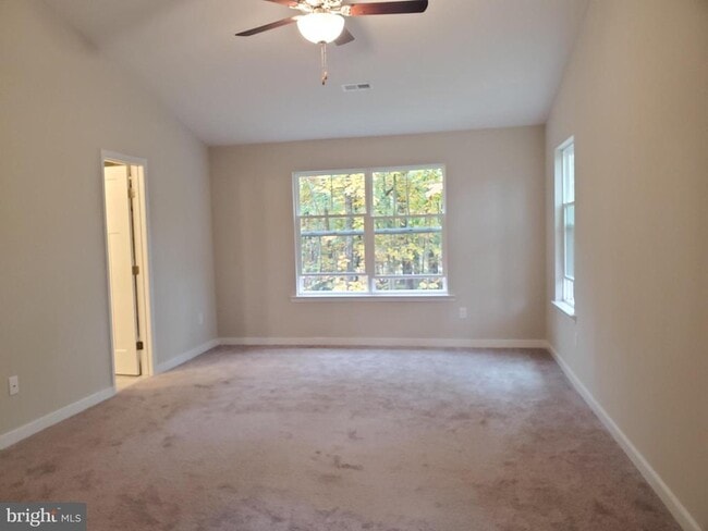 Building Photo - 142 Little Whim Rd