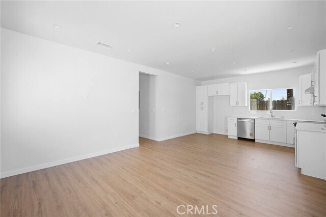 Foto del edificio - 10939 Nassau Ave