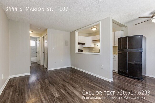 Foto del edificio - 3444 S Marion St