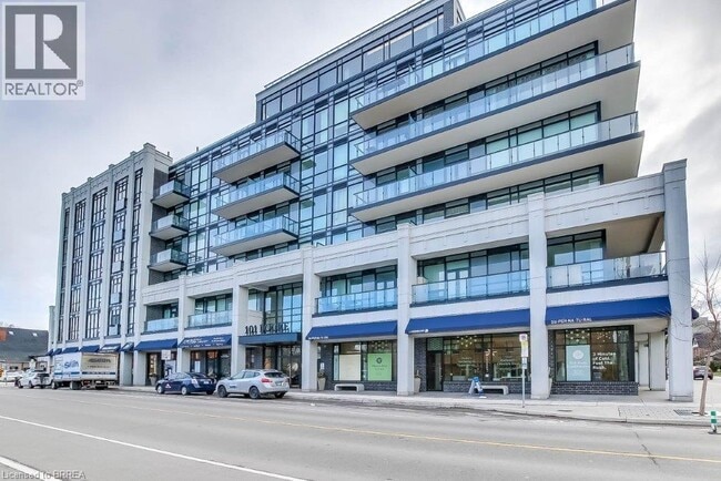 Building Photo - 310 Locke St S