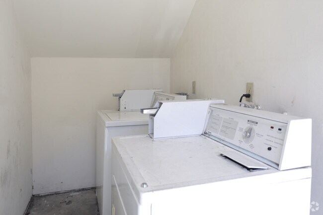 Foto del interior - 6027 Greenleaf Ave