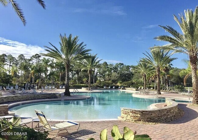 Foto del edificio - 424 Luna Bella Ln