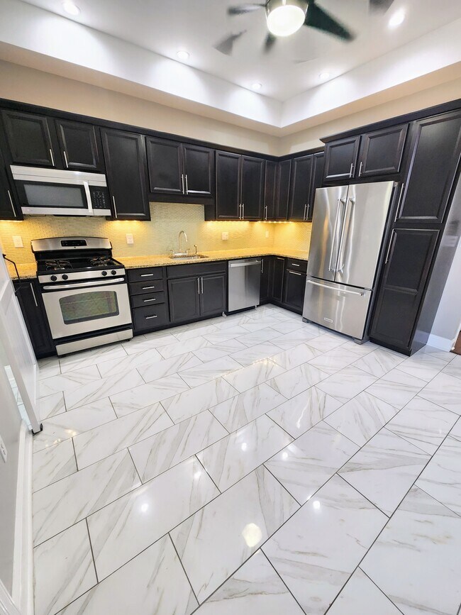 Foto del edificio - 315 37th St