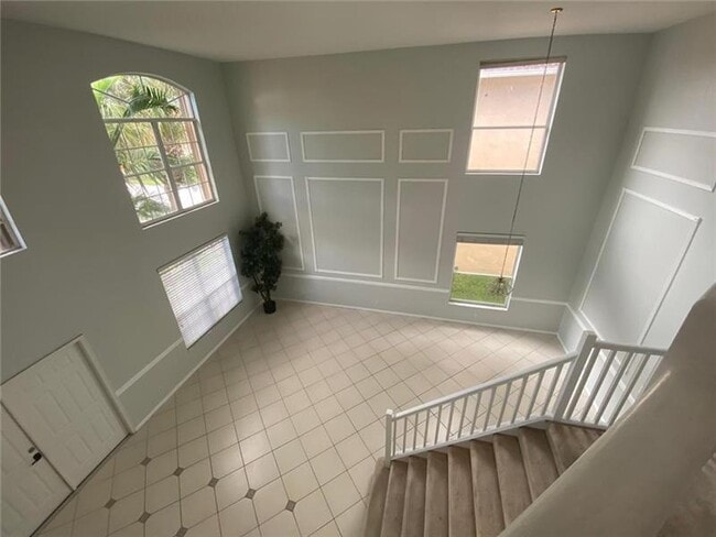 Building Photo - 12620 Little Palm Ln