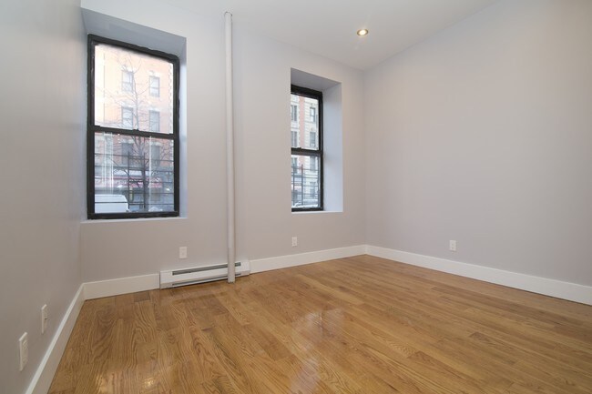 Building Photo - 130 Wadsworth Ave