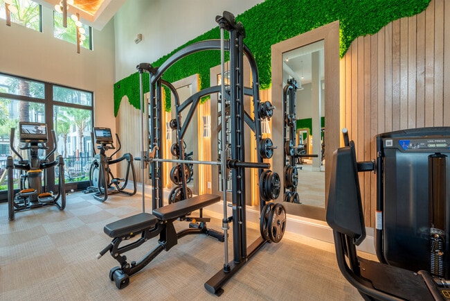 Foto del edificio - NOVEL Independence Park by Crescent Communities