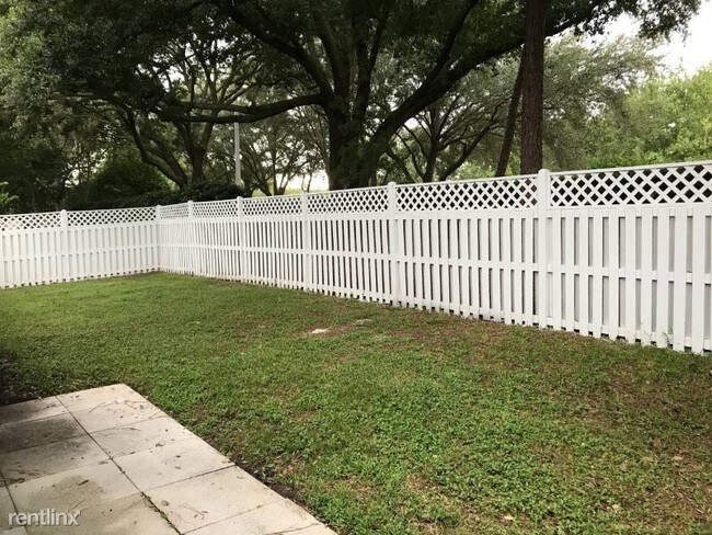 Foto del edificio - 3 br, 2.5 bath House - 17605 Esprit Dr