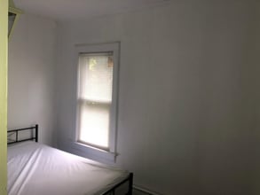 Building Photo - 67 Schubert St