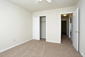 Interior Photo - Lauradale